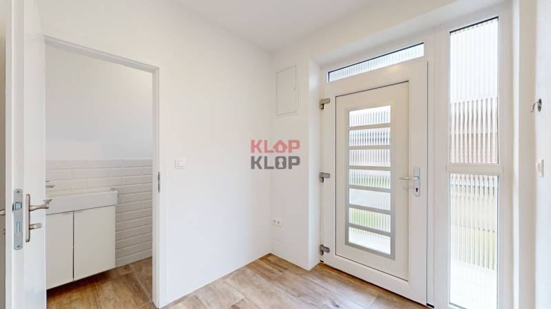 predaj rodinný dom Kvetoslavov novostavba Slivková ulica realitná kancelária KLOP KLOP