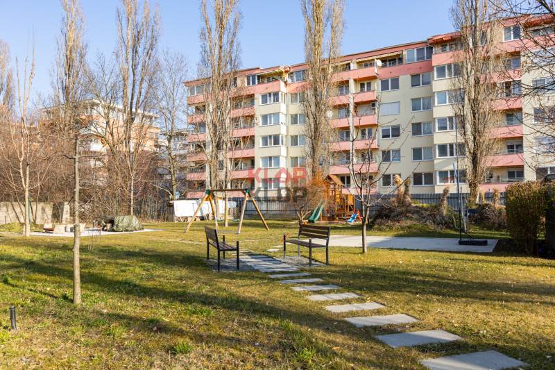 predaj 1 izbový byt bratislava ružinov novostavba na križovatkách investícia realitná kancelária klopklop klop klop