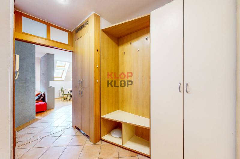 predaj 5 izbový byt Klemensova ulica mezonet terasa novostavba bratislava staré mesto realitná kancelária klopklop klop klop
