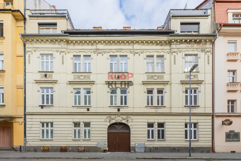 predaj 5 izbový byt Klemensova ulica mezonet terasa novostavba bratislava staré mesto realitná kancelária klopklop klop klop