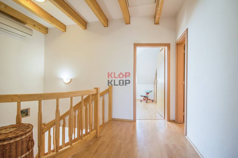 Kúpte si JEDINEČNÝ 5i byt, MEZONET, s 2x KÚPEĽŇOU, BALKÓNOM a PIVNICOU