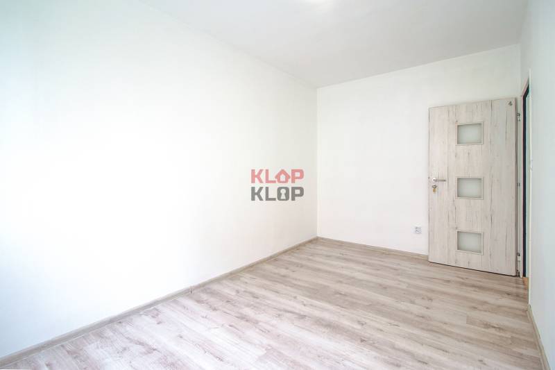 Kúpte si PRIESTRANNÝ 4i byt so ZASKLENOU LODŽIOU a 2x PIVNICOU