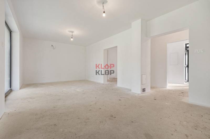 3D OBHLIADKA – MODERNÝ, PRIESTRANNÝ 4-izbový RD s terasou, NOVOSTAVBA
