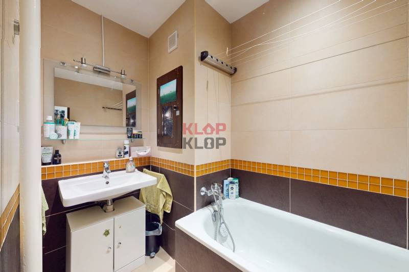 predaj 2 izbový byt bratislava dúbravka kpt. rašu kapitána rašu realitná kancelária klop klop 