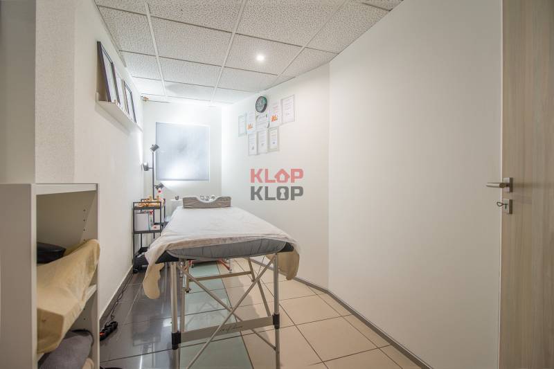 Prenajmite si VÝHODNÝ priestor NA RÔZNE VYUŽITIE v RELAX HOLIDAY