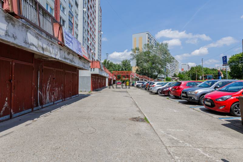 predaj 3 izbový byt bratislava petržalka osuskeho kompletná rekonštrukcia realitná kancelária klop klop
