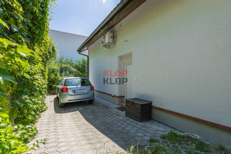 predaj rodinný dom bratislava nové mesto koliba chrastova novostavba terasa sukromie realitná kancelária klop klop