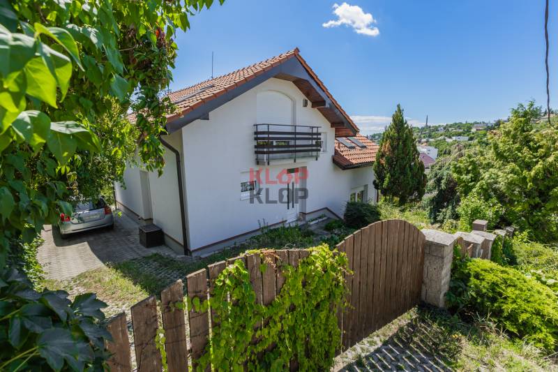predaj rodinný dom bratislava nové mesto koliba chrastova novostavba terasa sukromie realitná kancelária klop klop