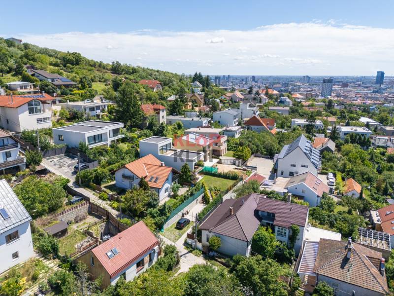 predaj rodinný dom bratislava nové mesto koliba chrastova novostavba terasa sukromie realitná kancelária klop klop