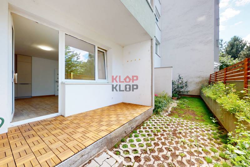 predaj 4 izbový byt bratislava ružinov líščie nivy kompletná rekonštrukcia terasa záhradka realitná kancelária klop klop 