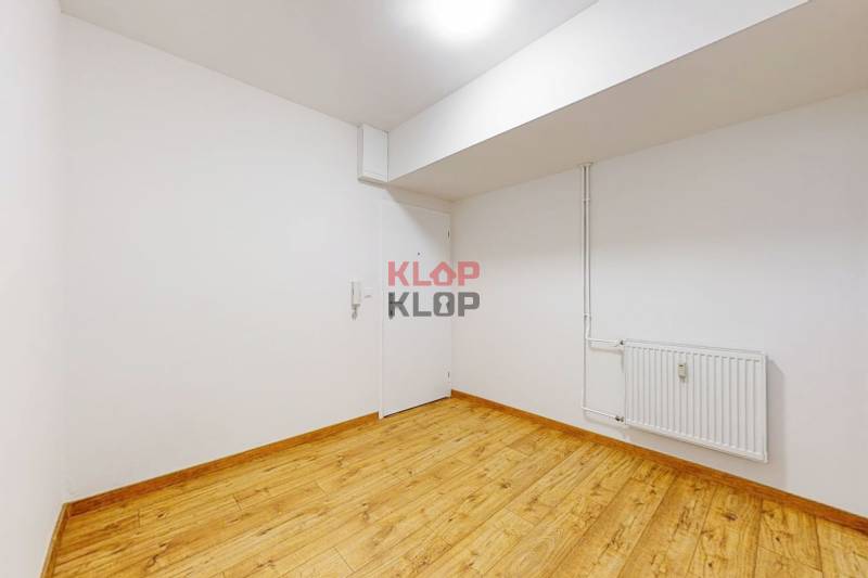 predaj 4 izbový byt bratislava ružinov líščie nivy kompletná rekonštrukcia terasa záhradka realitná kancelária klop klop 