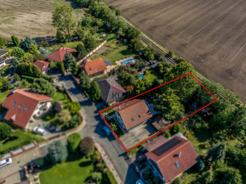 Pozrite si 3D, PRÍJEMNÝ 6i RD s TERASOU na PEKNOM POZEMKU
