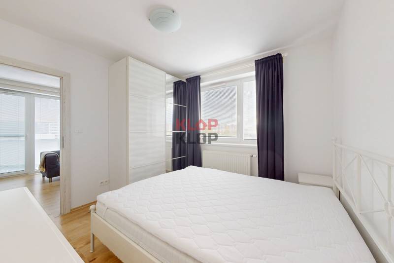 prenájom 2 izbový byt bratislava petržalka muchovo námestie novostavba realitná kancelária KLOP KLOP