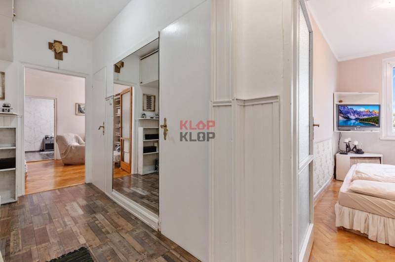 Kúpte si SVETLÝ, PRÍJEMNÝ 3i byt s BALKÓNOM a PIVNICOU, PEKNÝ VÝHĽAD