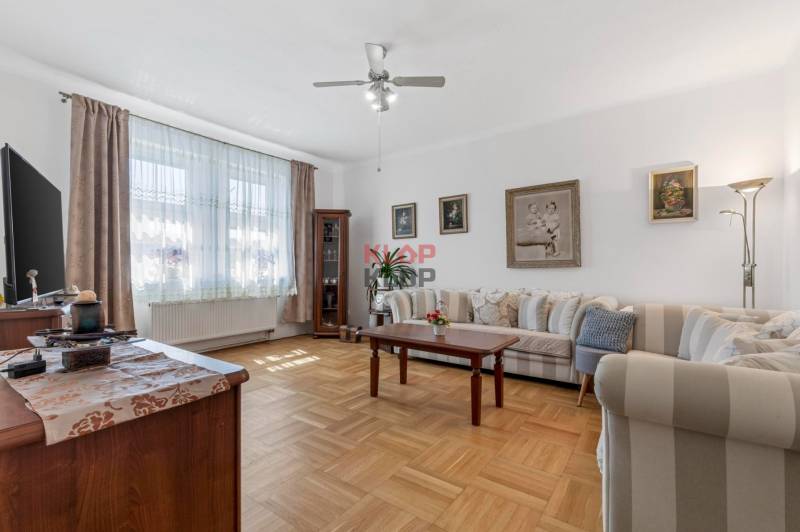 Kúpte si UNIKÁTNY 2i byt (MOŽNOSŤ 3i), LODŽIA, KLÍMA a VEĽKÁ PIVNICA