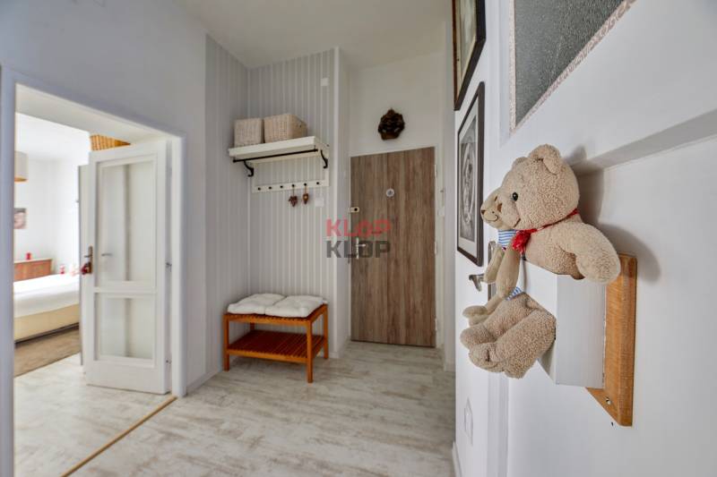 predaj 2 izbový byt bratislava historické centrum pešia zóna staré mesto nedbalova ulica realitná kancelária klopklop klop klop