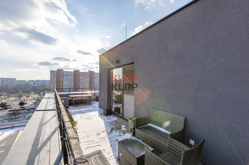 apredaj 2 izbový mezonet byt bratislava petržalka novostavba muchovo námestie terasa realitná kancelária klopklop klop klop