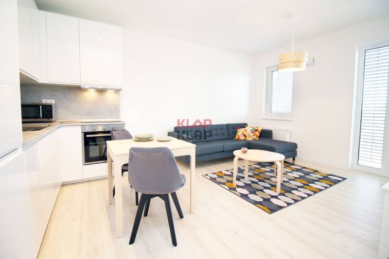 prenájom bratislava ružinov novostavba rozeta klincová parking realitná kancelária klopklop klop klop