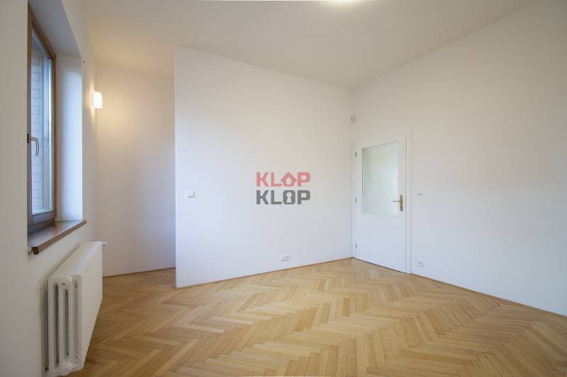 Pozrite si JEDINEČNÝ, VEĽKÝ 3i byt s 2x LODŽIOU, KRBOM a PARKOVANÍM