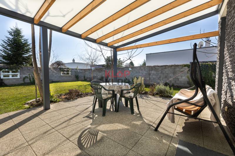 predaj rodinný dom novostavba bungalov rovinka realitná kancelária klop klop klopklop