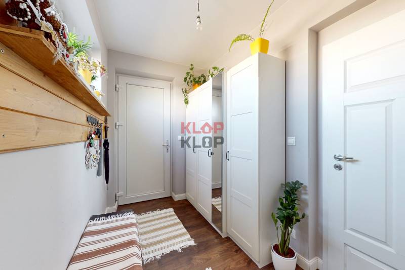 predaj rodinný dom novostavba bungalov rovinka realitná kancelária klop klop klopklop