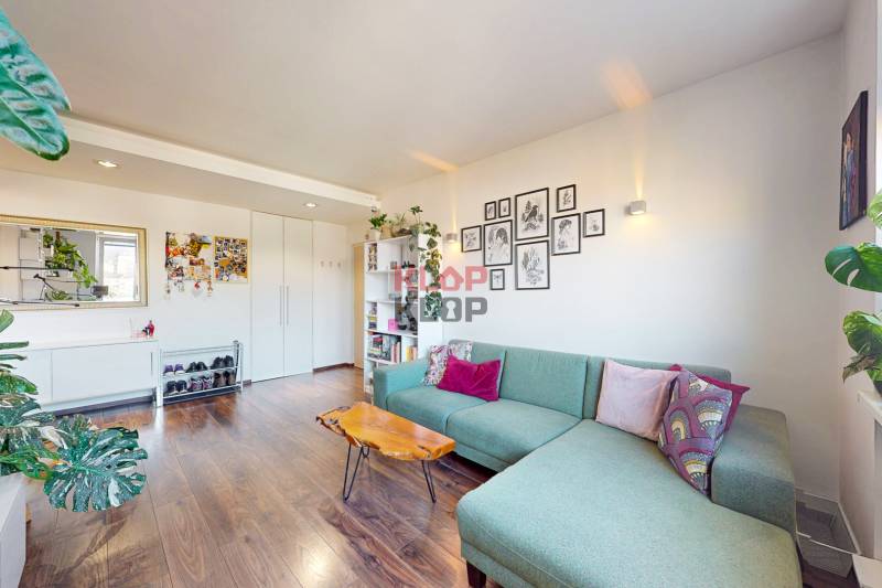 predaj 2 izbový byt bratislava rača cyprichová rekonštrukcia tichý loggia balkón realitná kancelária klopklop klop klop