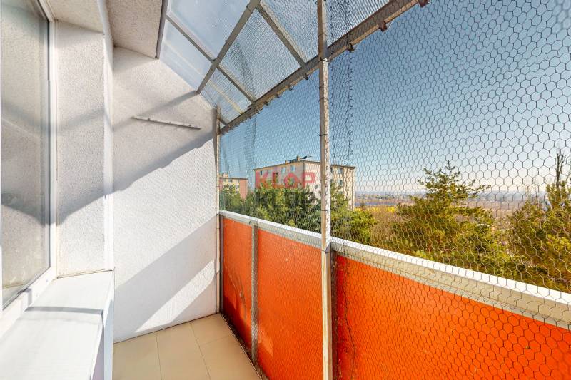 predaj 2 izbový byt bratislava rača cyprichová rekonštrukcia tichý loggia balkón realitná kancelária klopklop klop klop