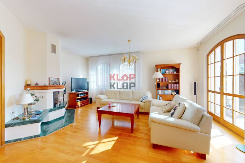 predaj rodinný dom vajnory šuty novostavba veľký pozemok realitná kancelária klop klop klop klop