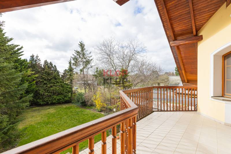 predaj rodinný dom vajnory šuty novostavba veľký pozemok realitná kancelária klop klop klop klop