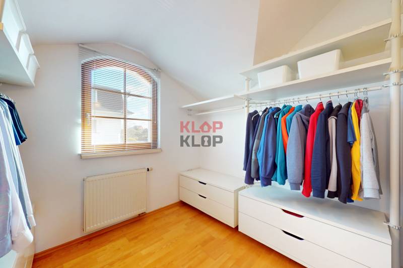 predaj rodinný dom vajnory šuty novostavba veľký pozemok realitná kancelária klop klop klop klop