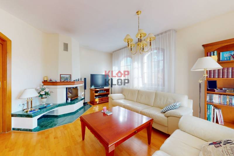 predaj rodinný dom vajnory šuty novostavba veľký pozemok realitná kancelária klop klop klop klop