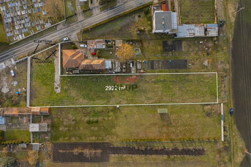 Pozrite si SKVELÝ stavebný pozemok s IS, POVOLENÍM na 2 RD 