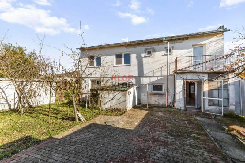 Kúpte si VEĽKÝ 5i RD na OPTIMÁLNOM POZEMKU v SKVELEJ LOKLALITE