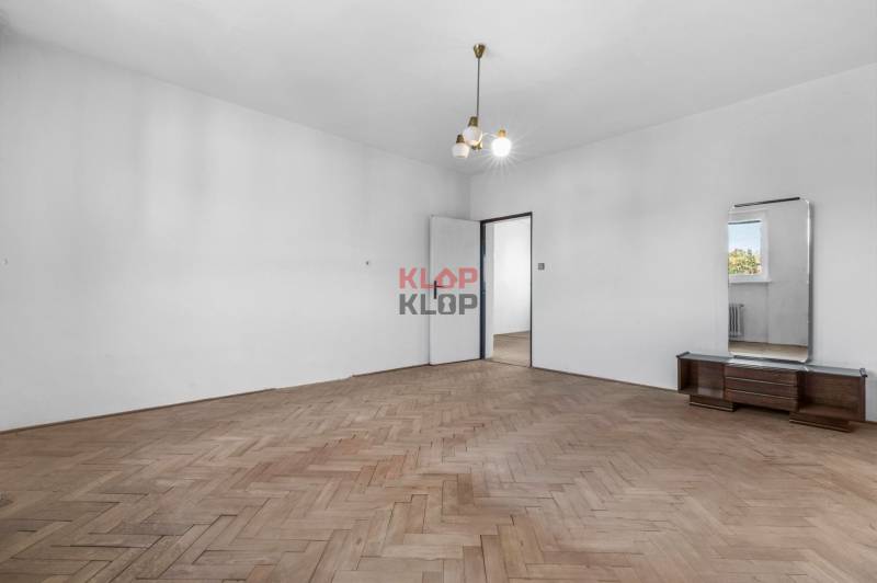 Kúpte si VEĽKÝ 5i RD na OPTIMÁLNOM POZEMKU v SKVELEJ LOKLALITE