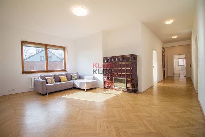 Pozrite si JEDINEČNÝ, VEĽKÝ 3i byt s 2x LODŽIOU, KRBOM a PARKOVANÍM