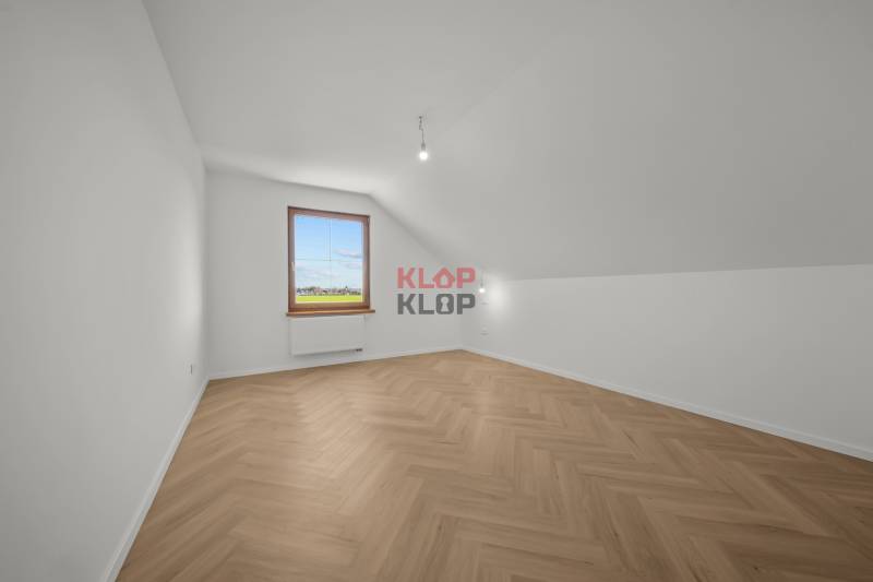 Kúpte si MODERNÝ, IDYLICKÝ 5i RD v NADŠTANDARDE s KRBOM, JAZIERKOM