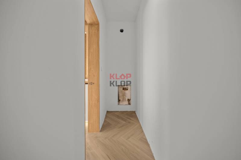 Kúpte si MODERNÝ, IDYLICKÝ 5i RD v NADŠTANDARDE s KRBOM, JAZIERKOM