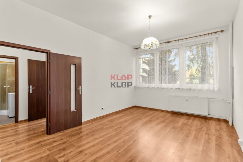 Kúpte si PRÍJEMNÝ 2i byt s PIVNICOU pri CENTRE, KOMPLETNÁ REKON.
