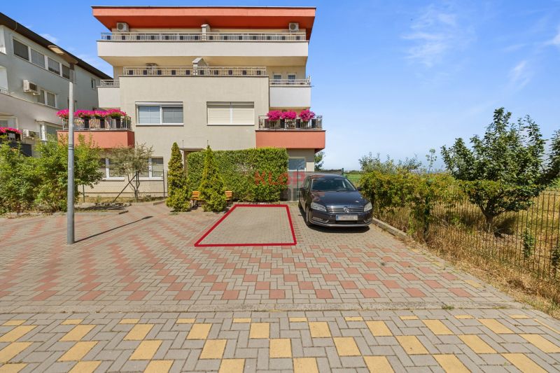 Kúpte si VÝNIMOČNÝ 3,5 i byt 79m2 s TERASOU a PARKOVANÍM V CENE
