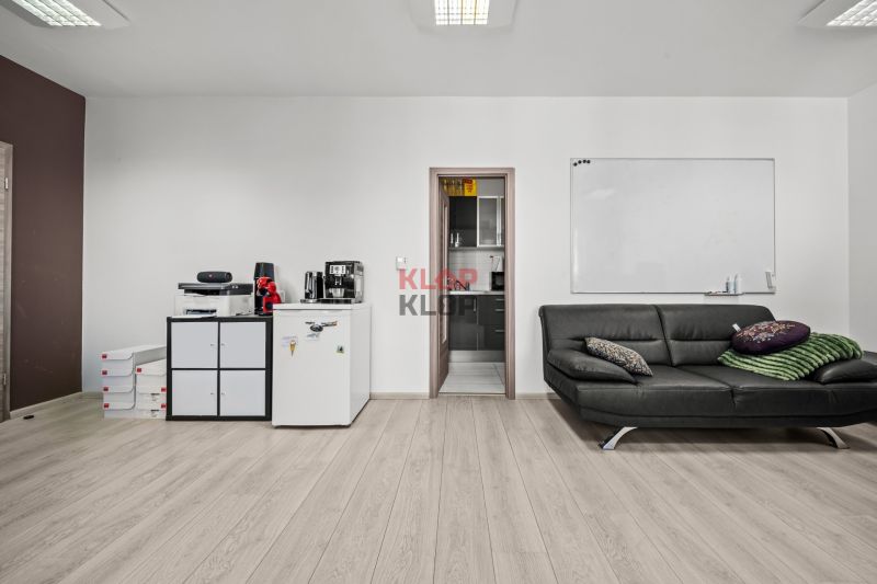 Pozrite si UKÁŽKOVÚ kanceláriu na SKVELEJ ADRESE pre NÁROČNEJŠÍCH