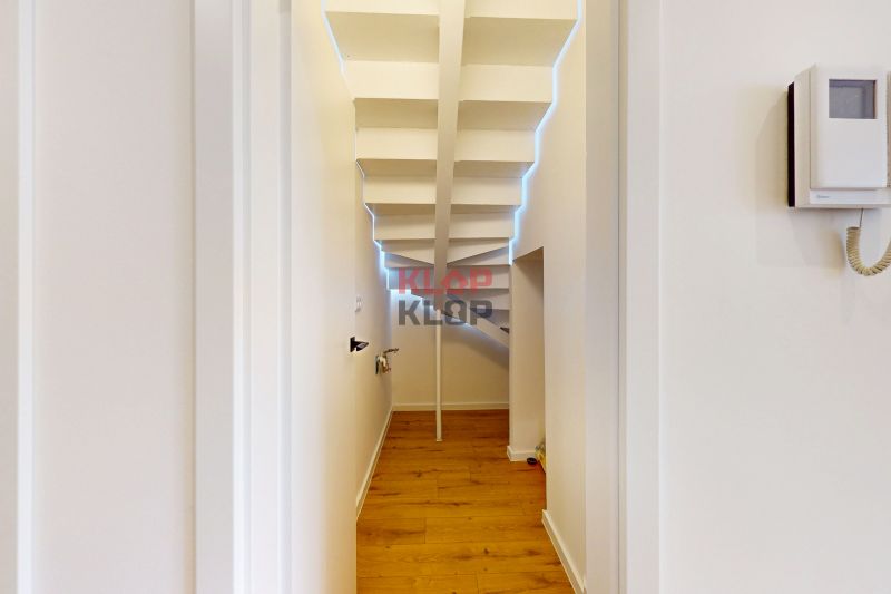 predaj mezonet 5 izbový byt loft staré mesto bratislava klemensova kompletná rekonštrukcia terasa