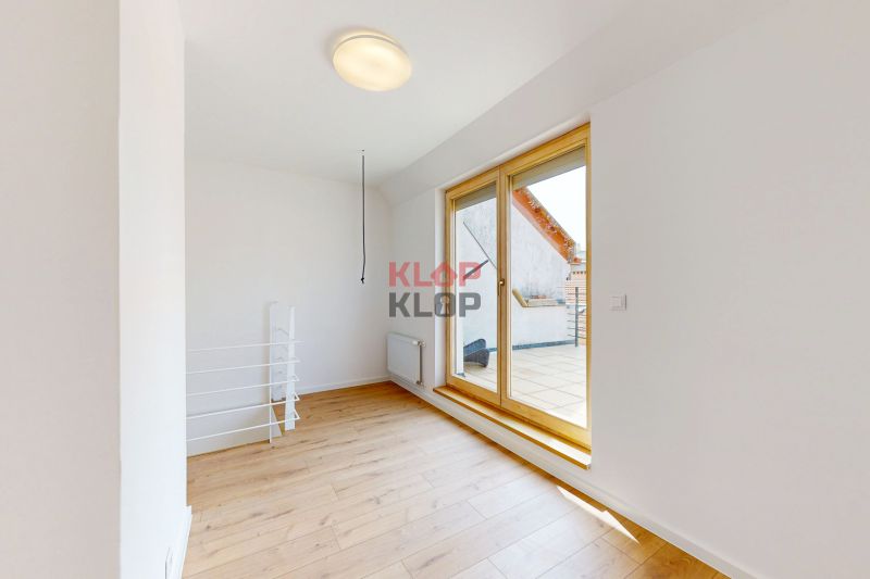 predaj mezonet 5 izbový byt loft staré mesto bratislava klemensova kompletná rekonštrukcia terasa