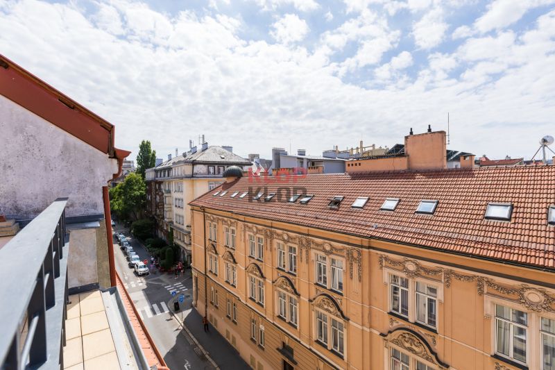 predaj mezonet 5 izbový byt loft staré mesto bratislava klemensova kompletná rekonštrukcia terasa