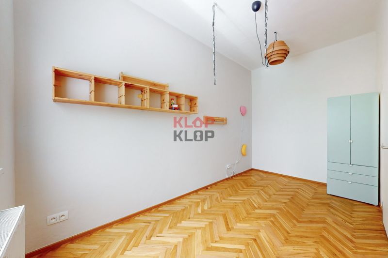 predaj 4 izbový byt bratislava ružinov bajkalská ulica tehlový dom kompletná rekonštrukcia realitná kancelária klopklop