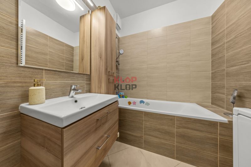 Prenajmite si PEKNÝ 2i byt s LODŽIOU a ZARIADENÍM v NOVOSTAVBE