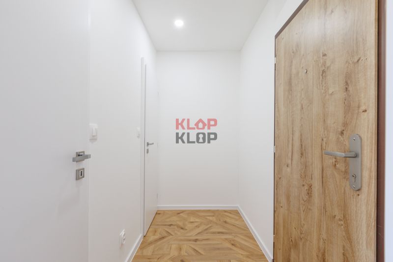 predaj 2 izbový byt kompletná rekonštrukcia bratislava karlova ves adámiho ulica realitná kancelária klopklop klop klop