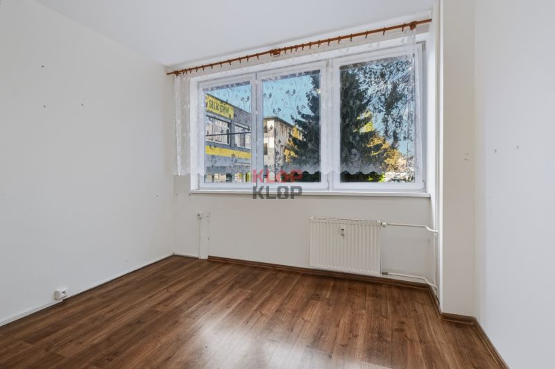 Pozrite si PRÍJEMNÝ 2i byt s PIVNICOU po ČIAST. REKON. v CENTRE Senice