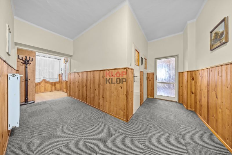 Kúpte si 2 RD (4i + 2i) na ÚCHVATNOM POZ. 4196 m², s BOHATÝM ZÁZEMÍM 